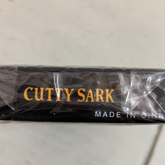 Cutty Sark Scots Whiskey vintage sailor pin up girl playing cards sealed in box - Picture 4 of 5